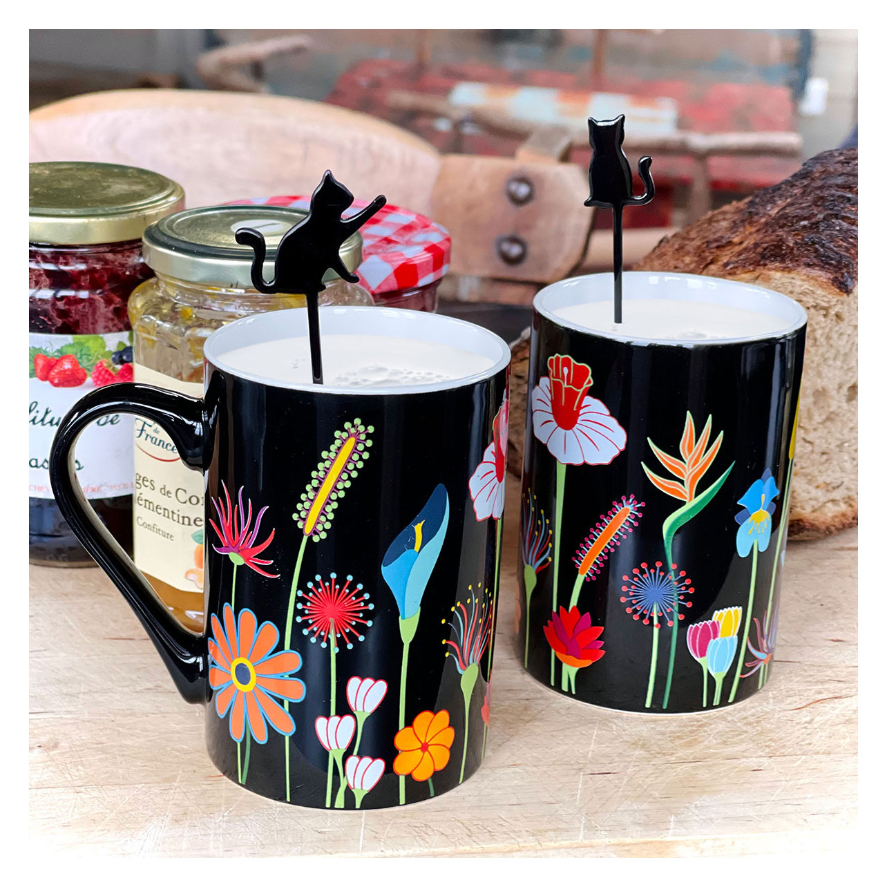 Set 2 tazzine da caffè Love Rosso con piattini e cucchiaini