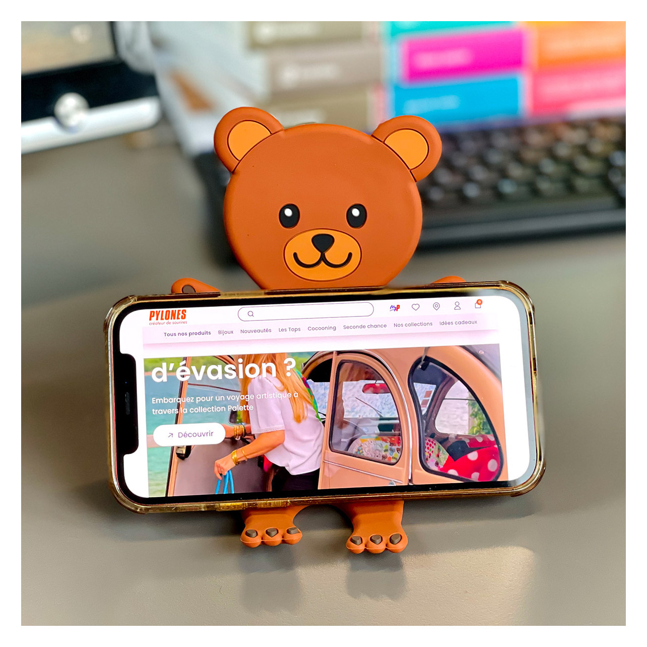 Telephone holder - Ani-stand - Brown Bear - Pylones