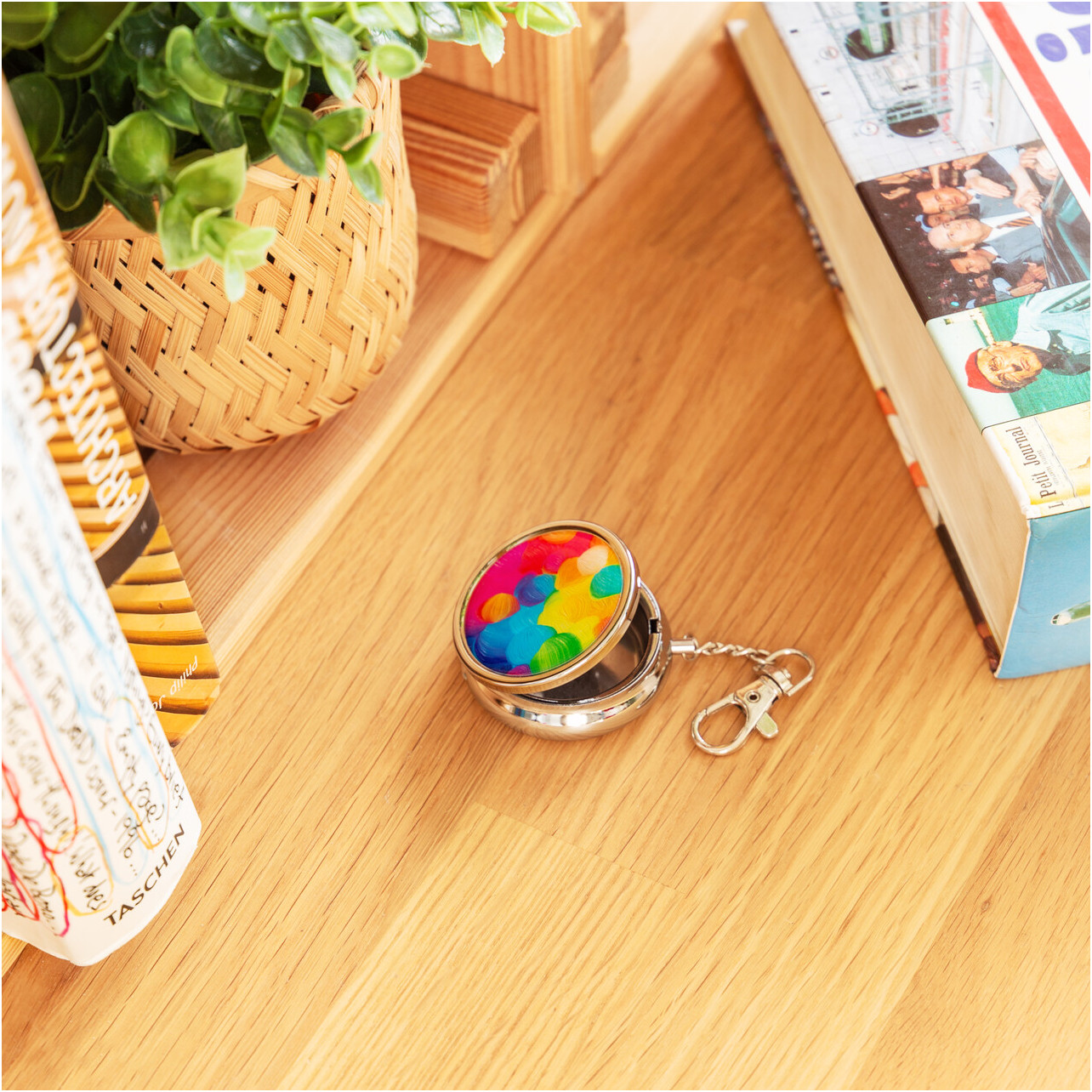 CENDRIERS DE POCHE 4.8CM MIX 6 COULEURS