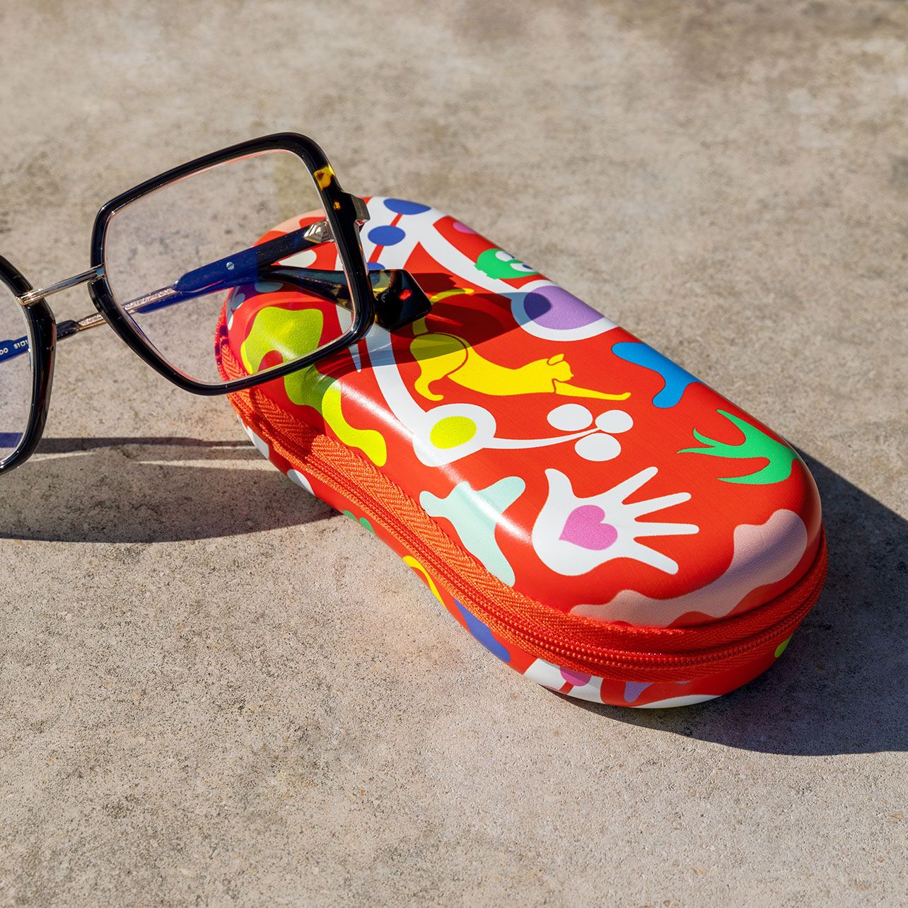 Etui boîte à lunettes rigide Voyage Celebration Pylones