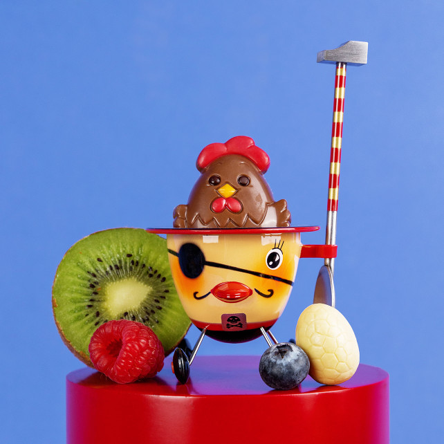 Un coquetier en cadeau pour pâques