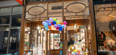 Pylones s’installe au Passage Jouffroy : de quoi faire bouger les statues !